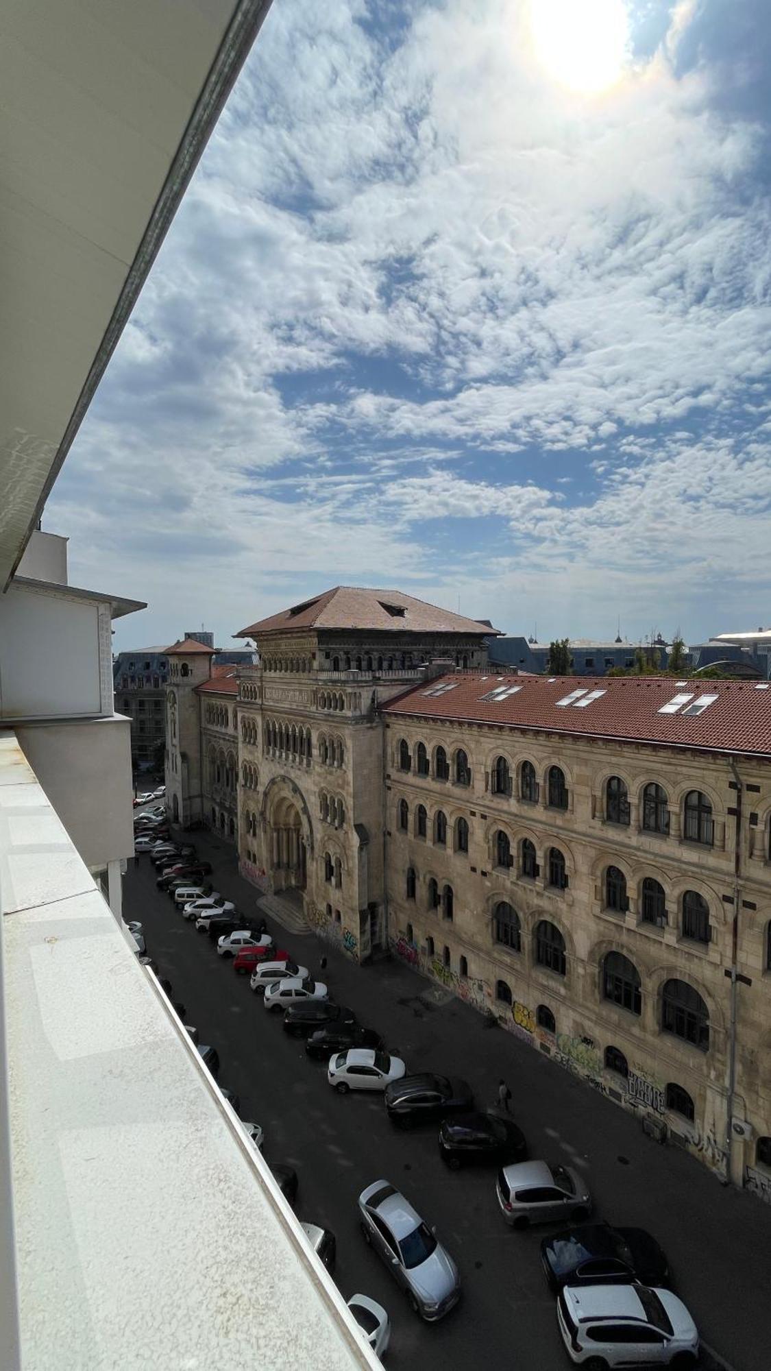 Terrace Balcony Downtown Delight Old Town Oasis City Center Universitate Square Old Town Bukares Bagian luar foto
