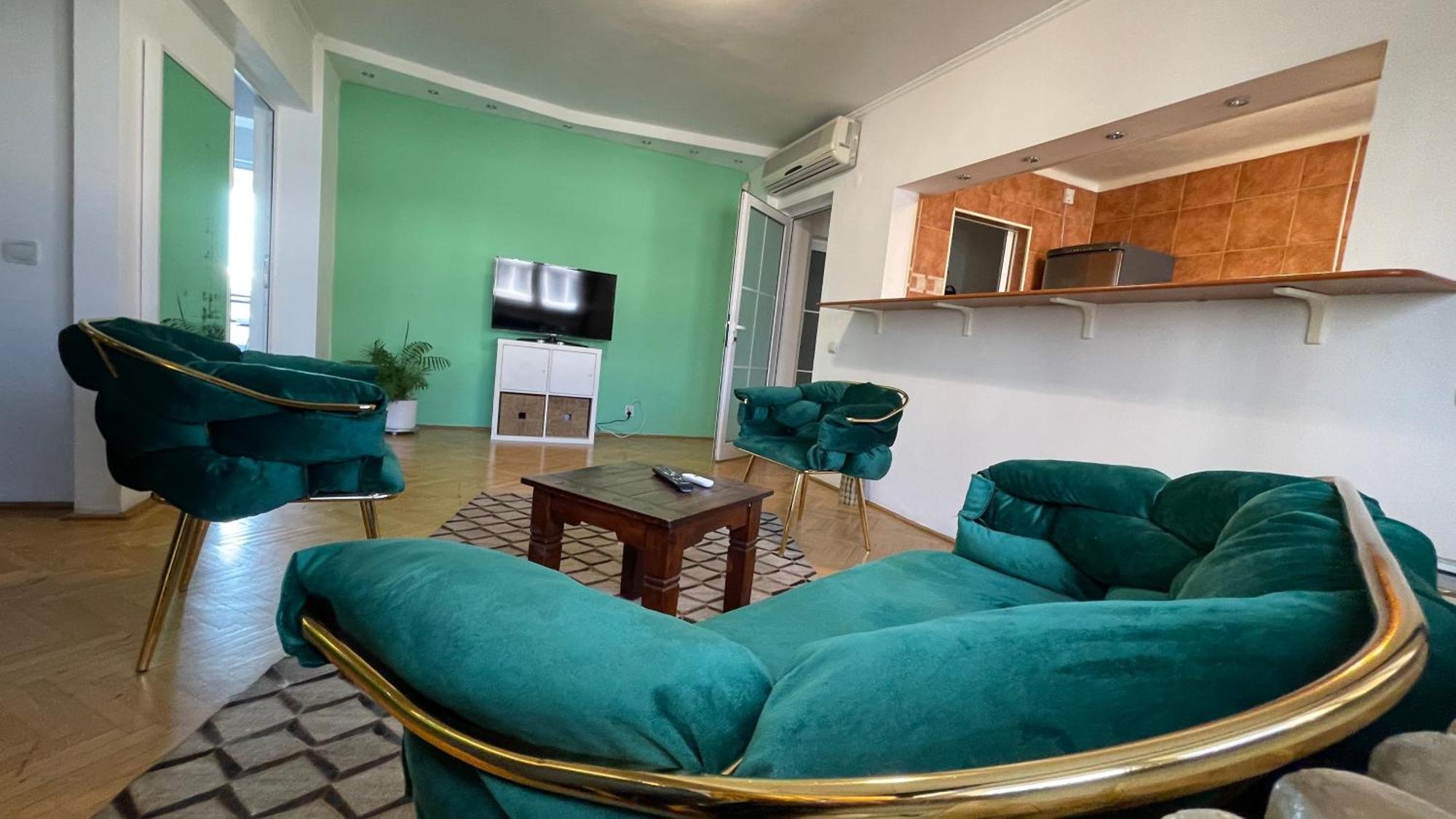 Terrace Balcony Downtown Delight Old Town Oasis City Center Universitate Square Old Town Bukares Bagian luar foto